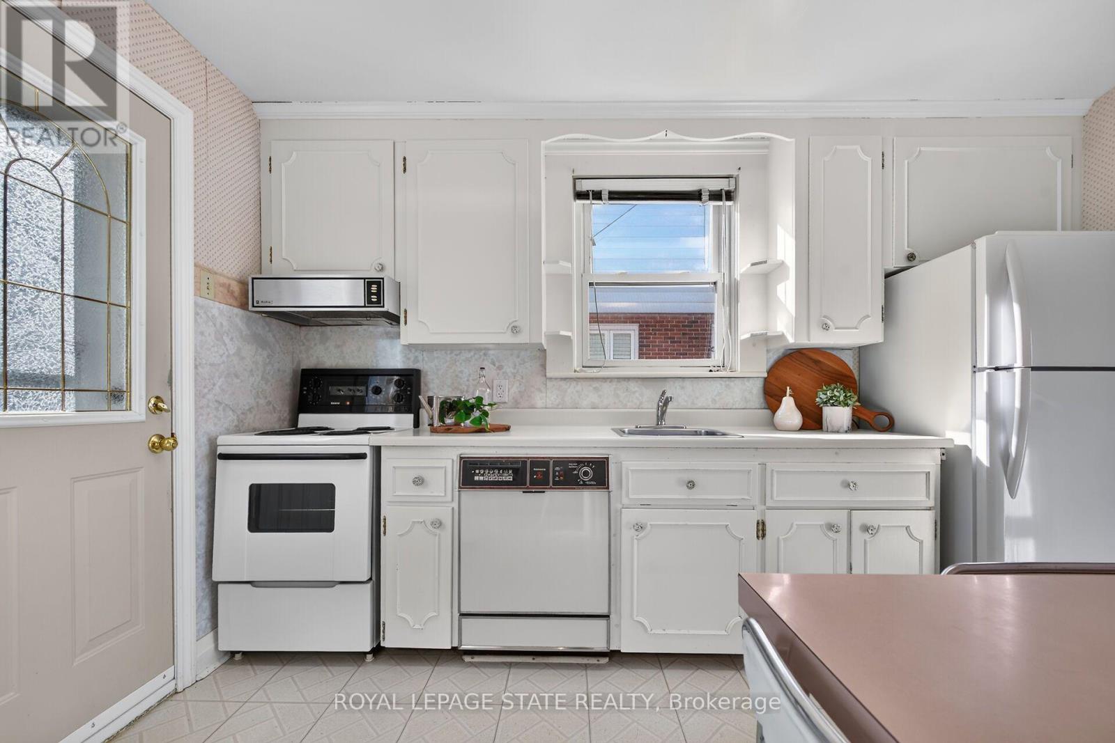 174 Montrose Avenue, Hamilton, Ontario  L8K 4Y9 - Photo 9 - X13829214