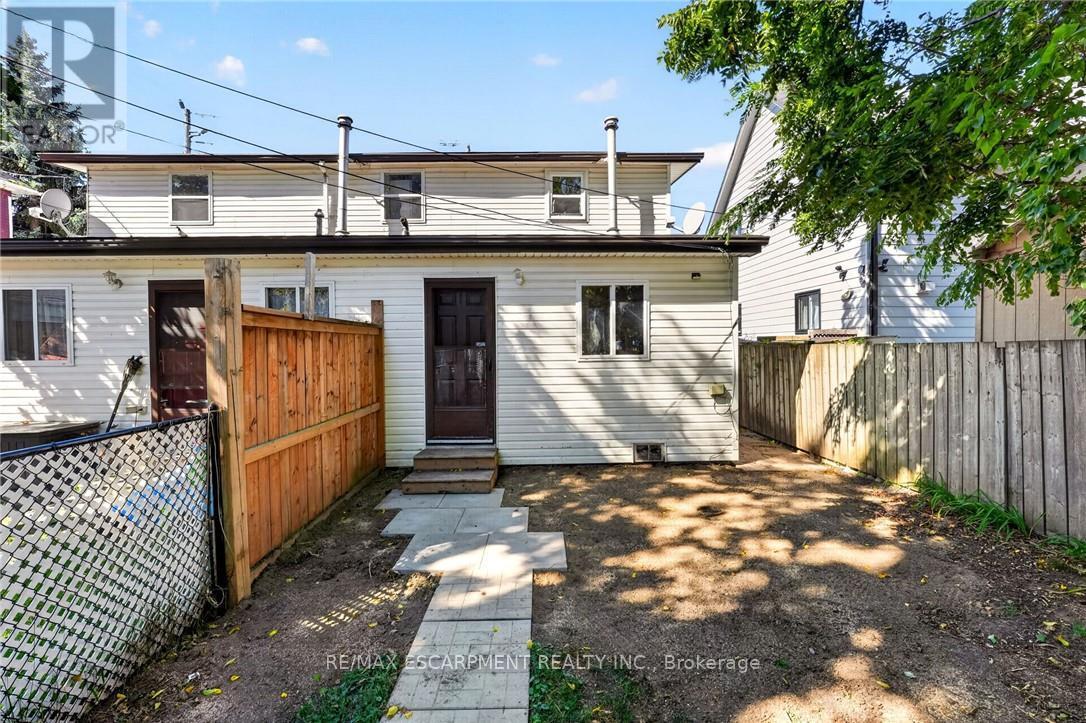 213-215 Maple Street, Haldimand, Ontario  N1A 2G3 - Photo 32 - X13829272