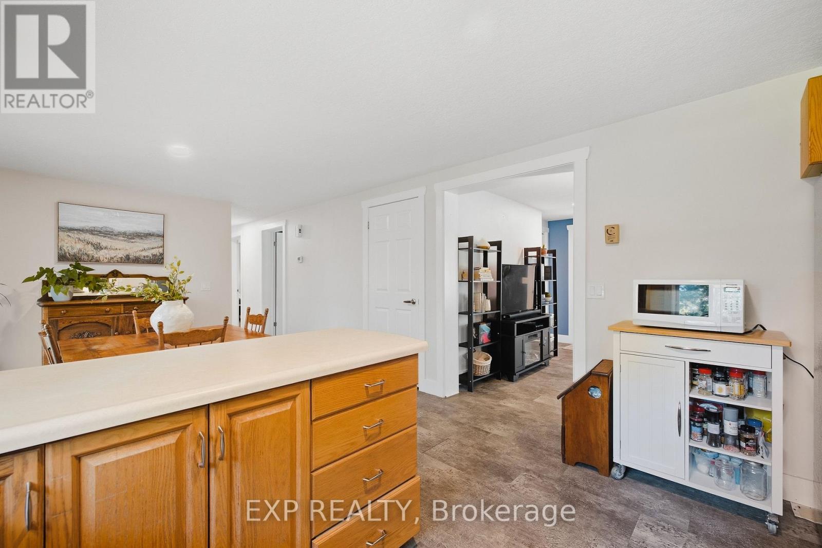 1065 Howick Street, Howick, Ontario  N0G 2X0 - Photo 11 - X13829296