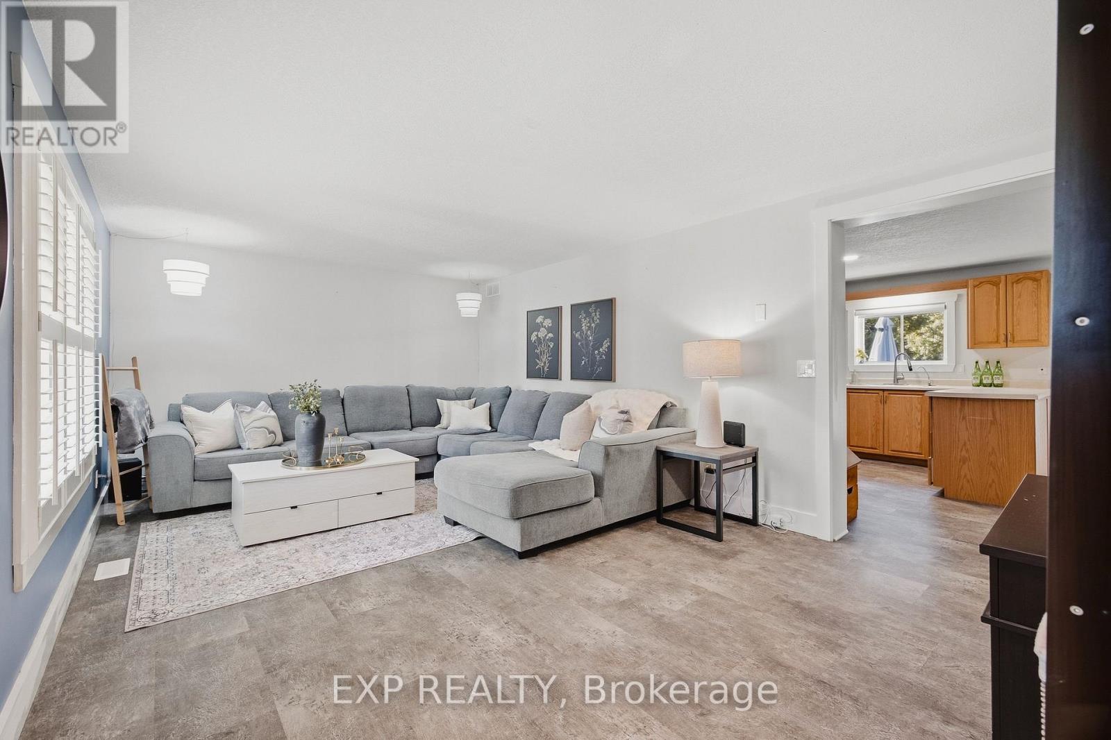1065 Howick Street, Howick, Ontario  N0G 2X0 - Photo 3 - X13829296
