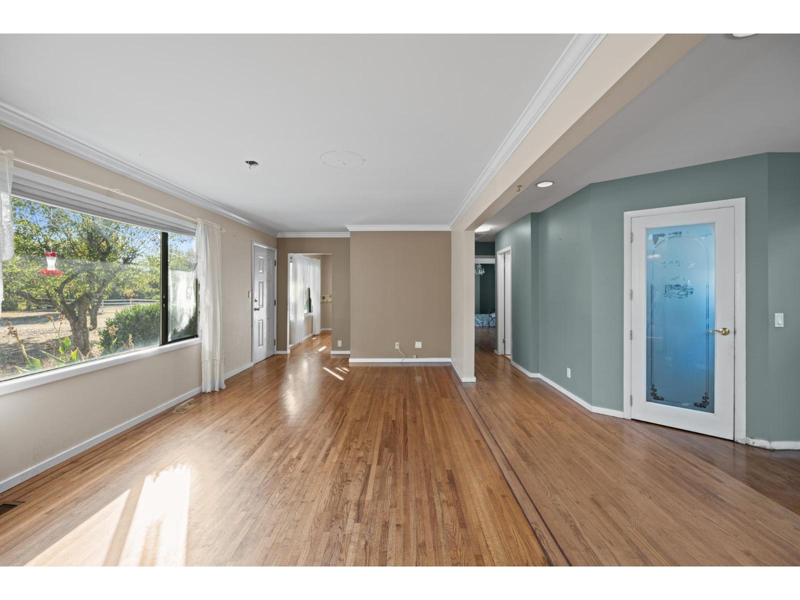 22237 64 Avenue, Langley, British Columbia  V2Y 2N8 - Photo 4 - R3169473