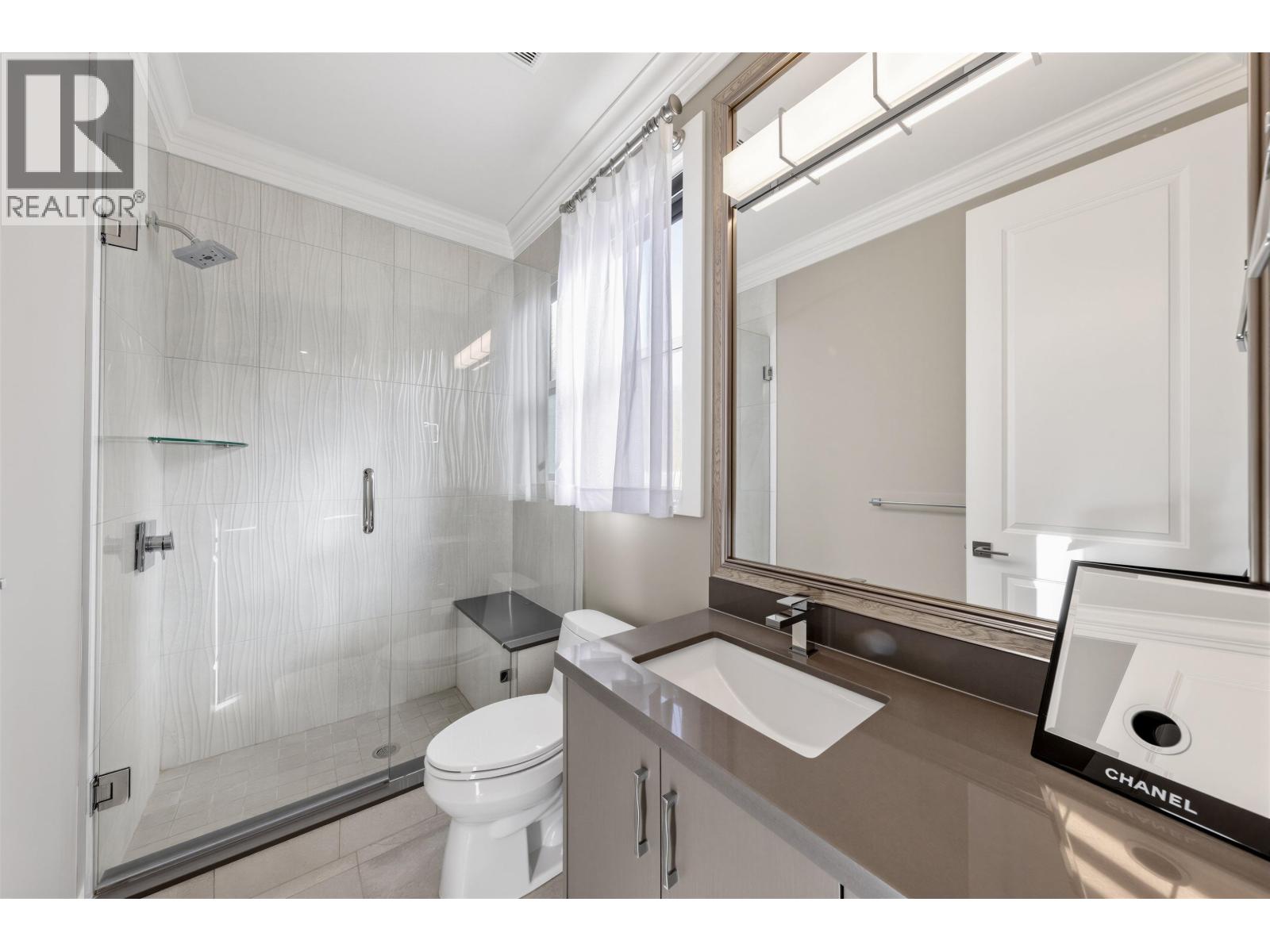 7571 Bridge Street, Richmond, British Columbia  V6Y 2S6 - Photo 28 - R3168167