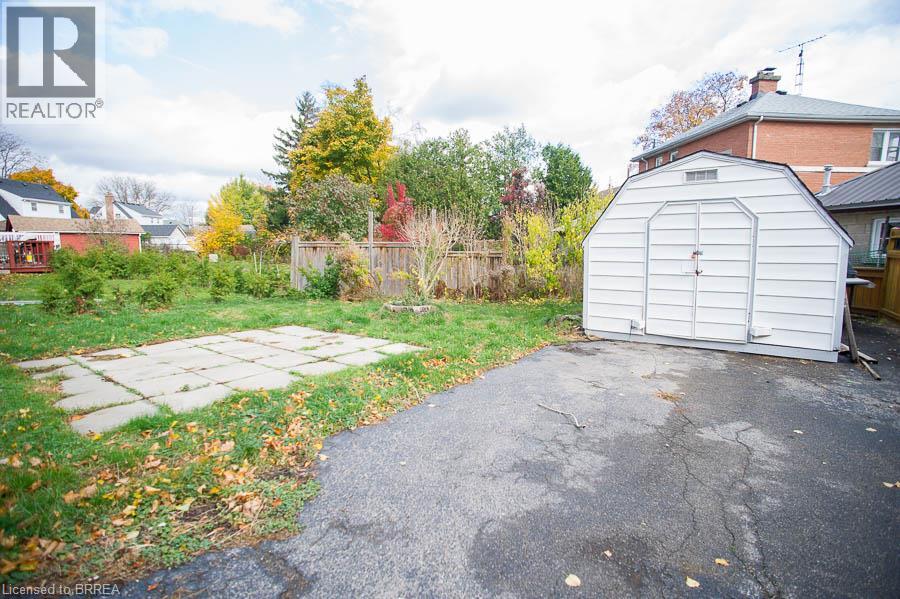 76 Mount Pleasant Street, Brantford, Ontario  N3T 1T1 - Photo 15 - 40866368
