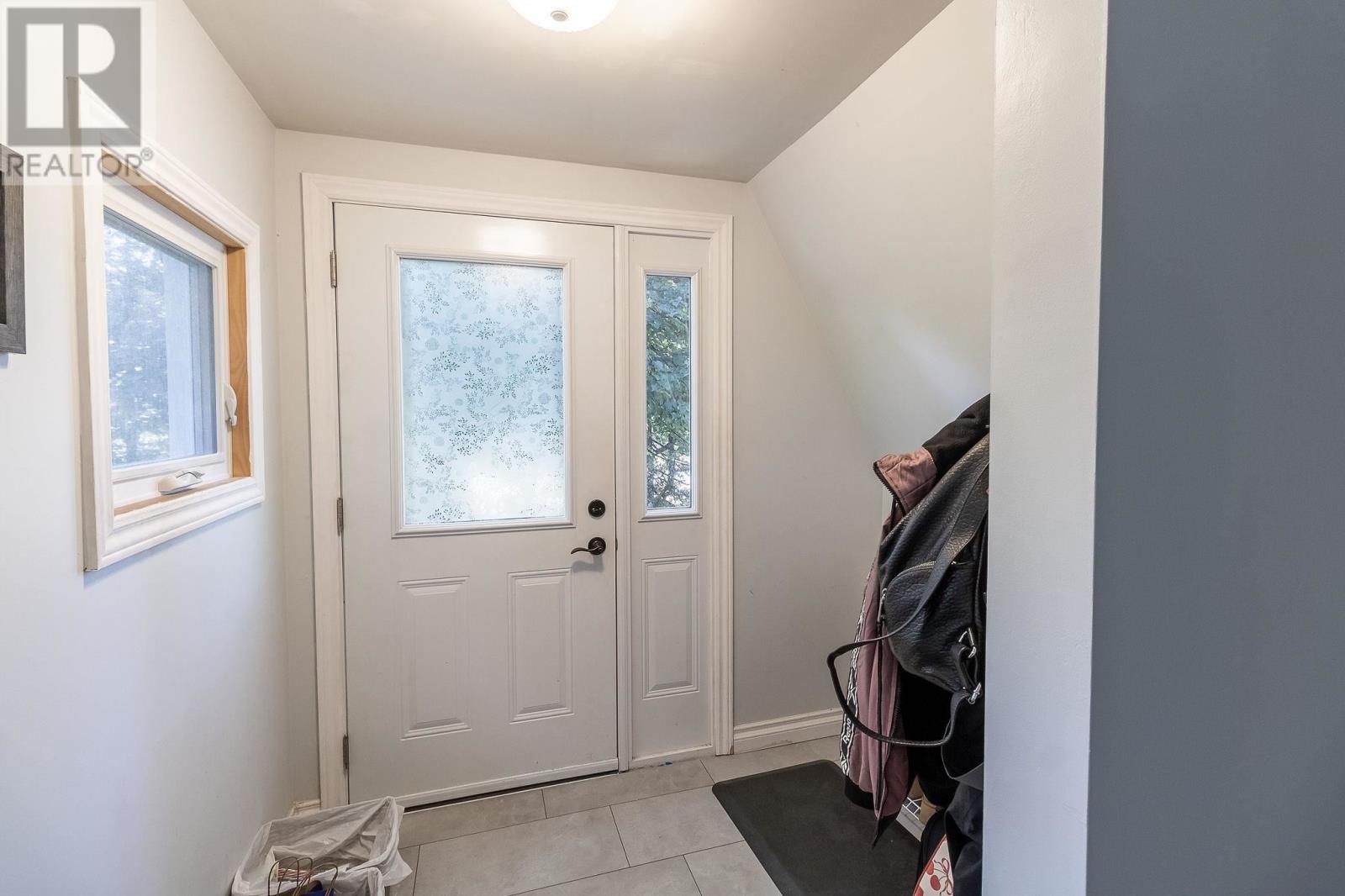1310 Peoples Rd, Sault Ste. Marie, Ontario  P6C 3W8 - Photo 12 - SM262676