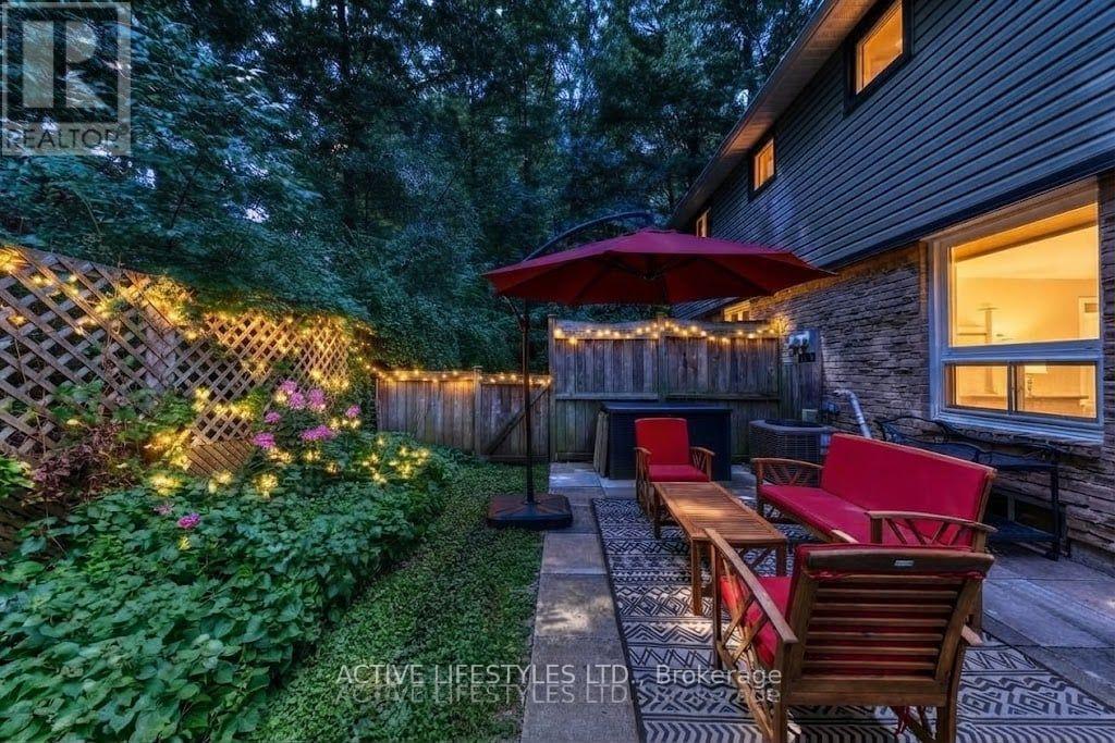 23 - 2766 Folkway Drive, Mississauga, Ontario  L5L 3M3 - Photo 32 - W13701034