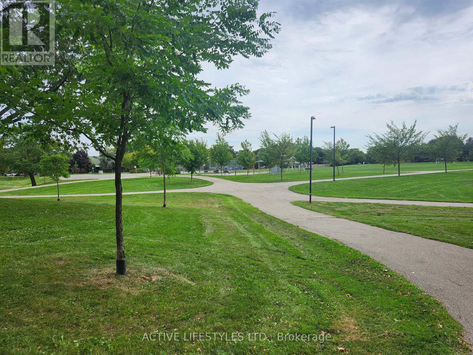 23 - 2766 Folkway Drive, Mississauga, Ontario  L5L 3M3 - Photo 36 - W13701034