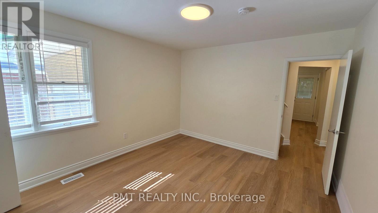 143 Elgin Crescent, Waterloo, Ontario  N2J 2S5 - Photo 4 - X13701370