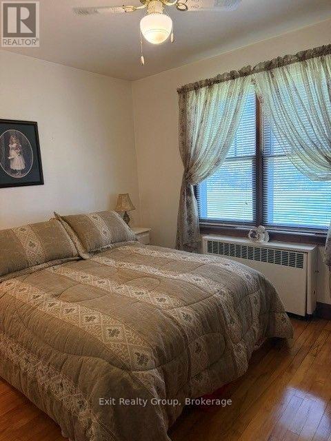 593 County Rd 28, Prince Edward County, Ontario  K8N 4Z7 - Photo 21 - X13796792
