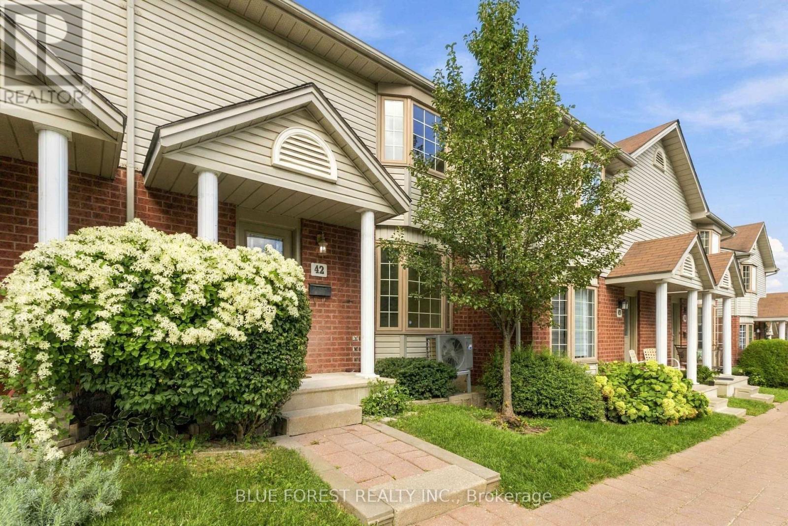42 - 70 Chapman Court, London North, Ontario  N6G 4Z4 - Photo 1 - X13829404