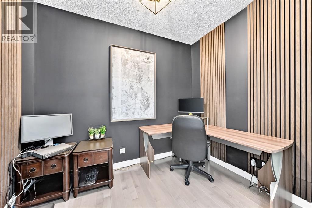 133 Drake Landing Heath, Okotoks, Alberta  T1S 0G8 - Photo 8 - A2335639