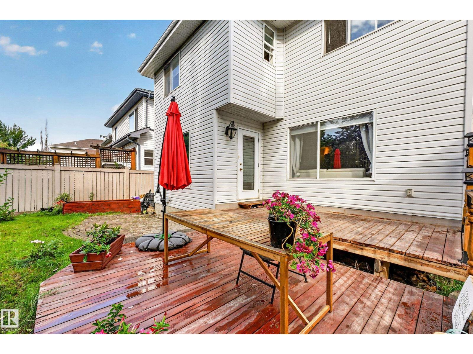 11813 11b Av Nw, Edmonton, Alberta  T6J 7E3 - Photo 48 - E4510439