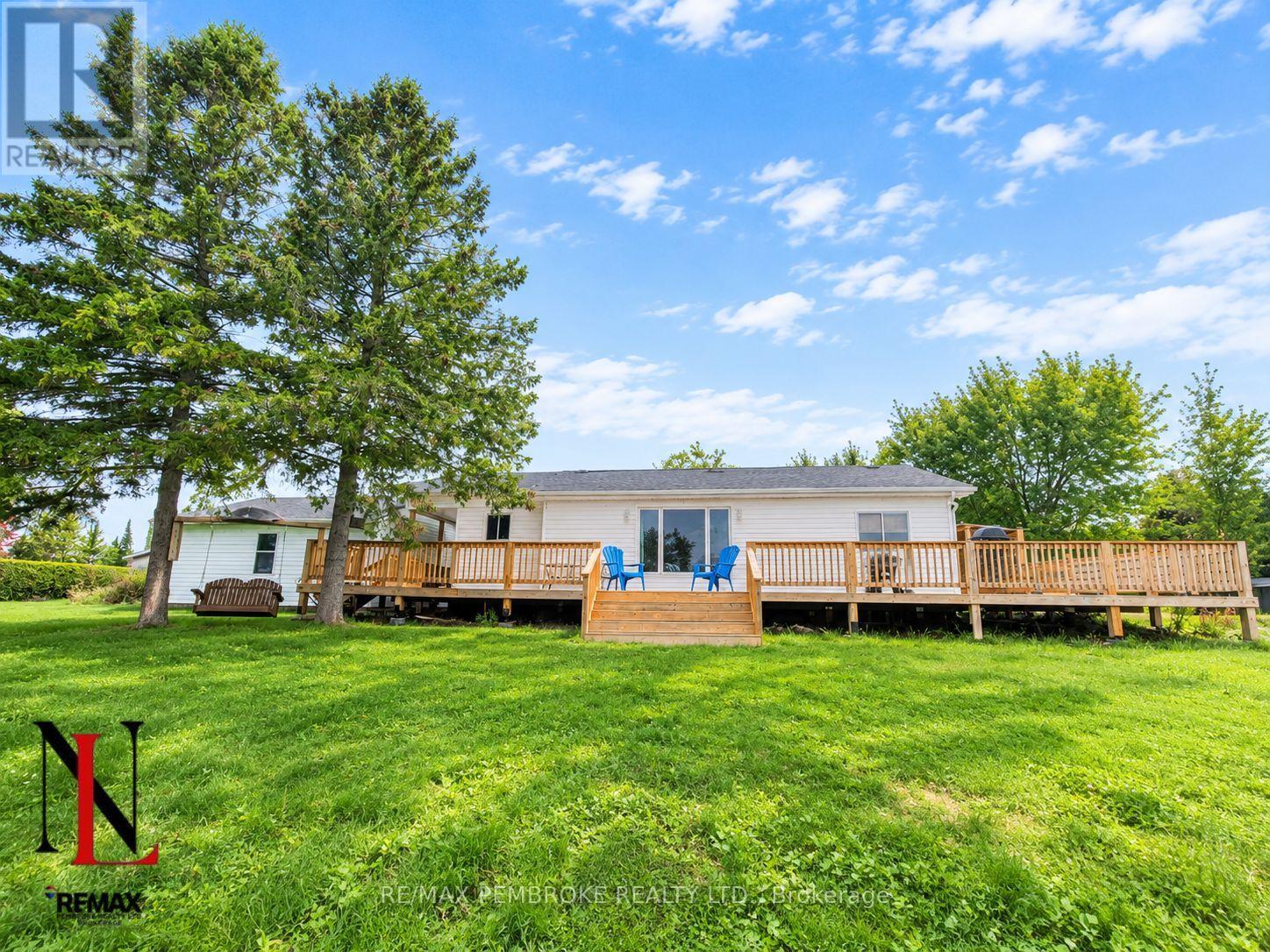 2066 La Passe Road, Whitewater Region, Ontario