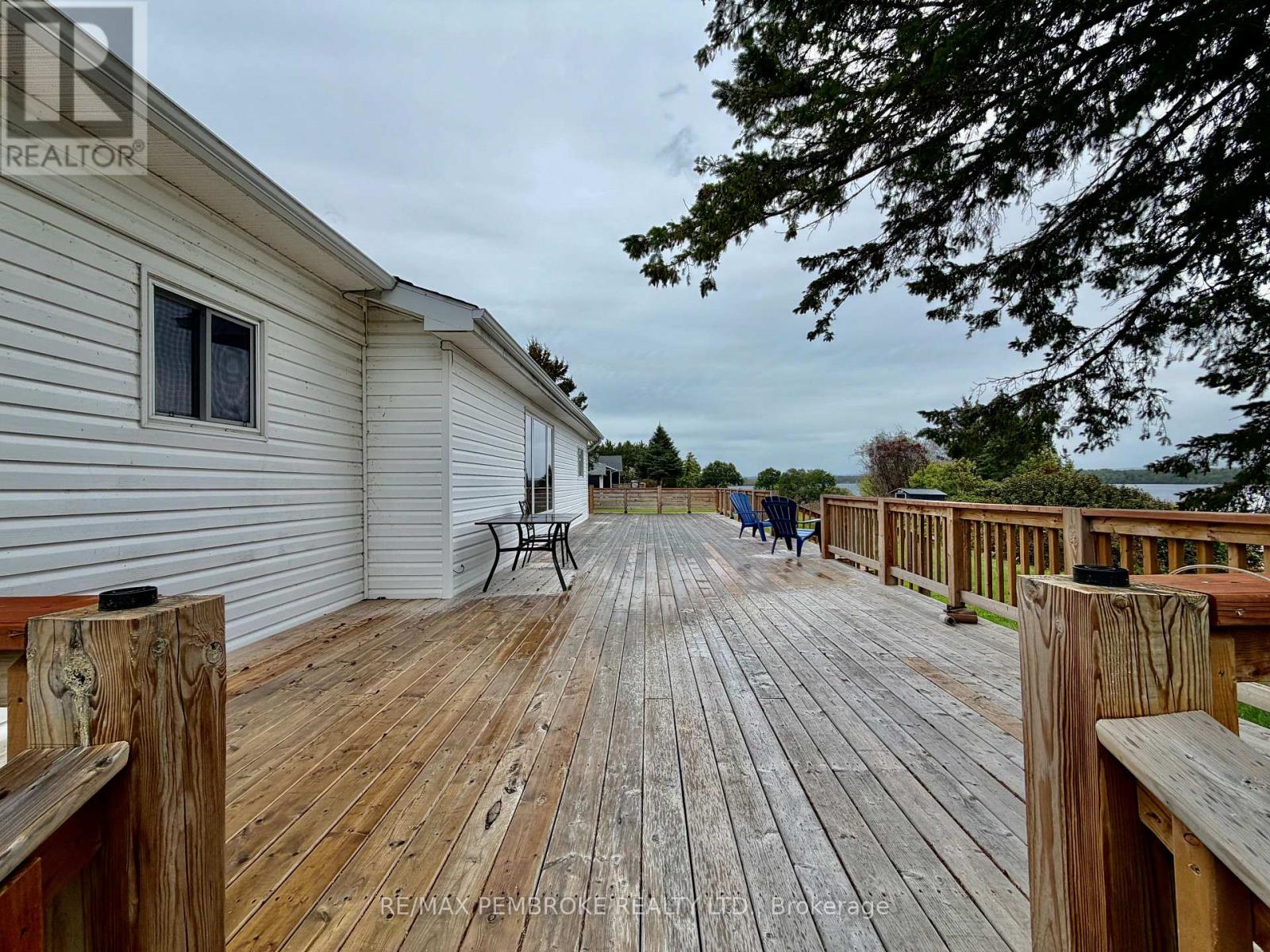 2066 La Passe Road, Whitewater Region, Ontario  K0J 1C0 - Photo 34 - X13829430