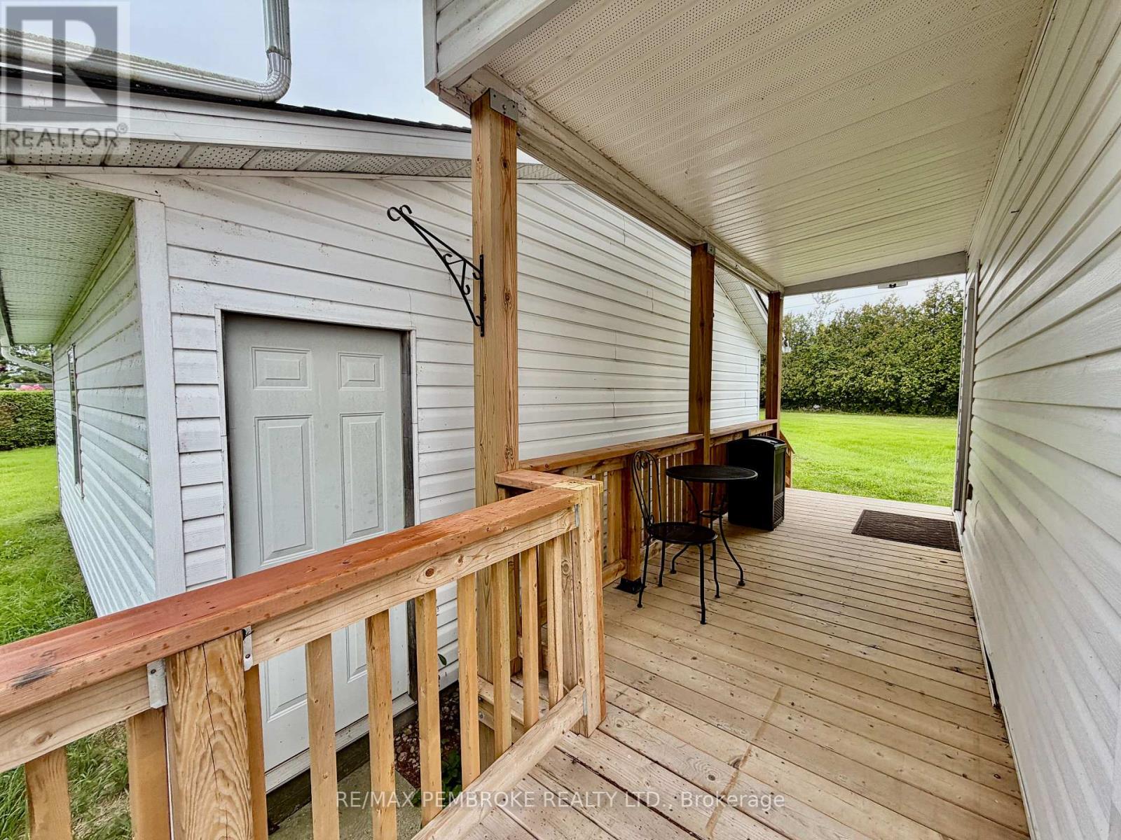 2066 La Passe Road, Whitewater Region, Ontario  K0J 1C0 - Photo 35 - X13829430