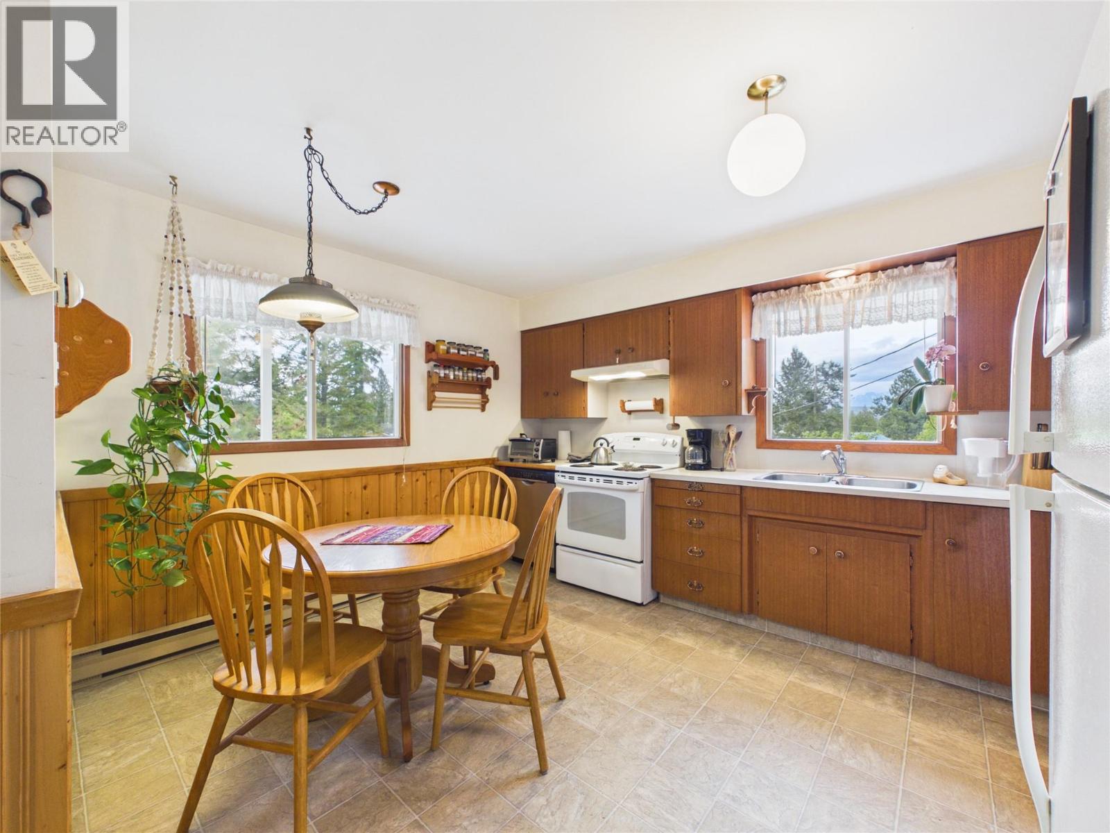 507 Alma Road, Cranbrook, British Columbia V1C 6V1 - Photo 7 - 10387441