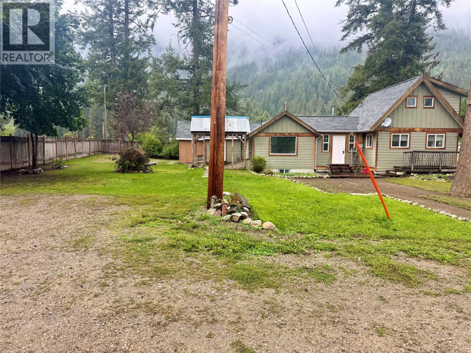 2018 Tarrys Road, Castlegar, British Columbia  V1N 4N1 - Photo 62 - 10387871