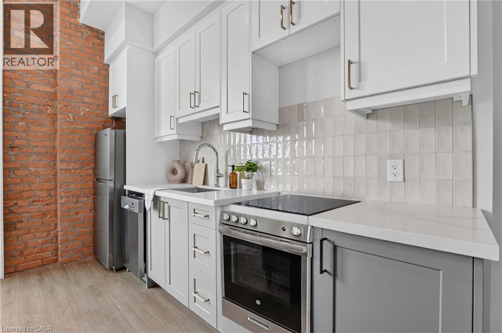 56 York Boulevard Unit# 303, Hamilton, Ontario  L8R 0A2 - Photo 3 - 40864755