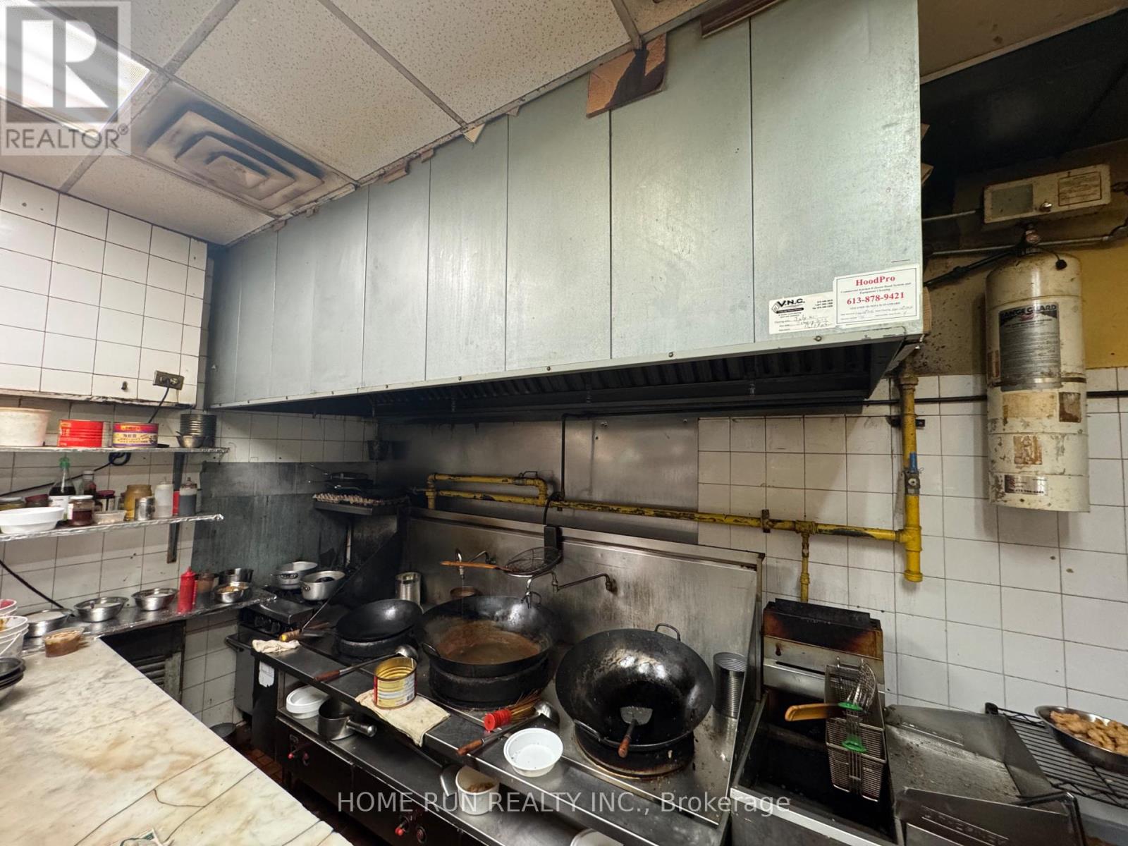 988 Wellington Street, Ottawa, Ontario K1Y 2X8 - Photo 3 - X13829436