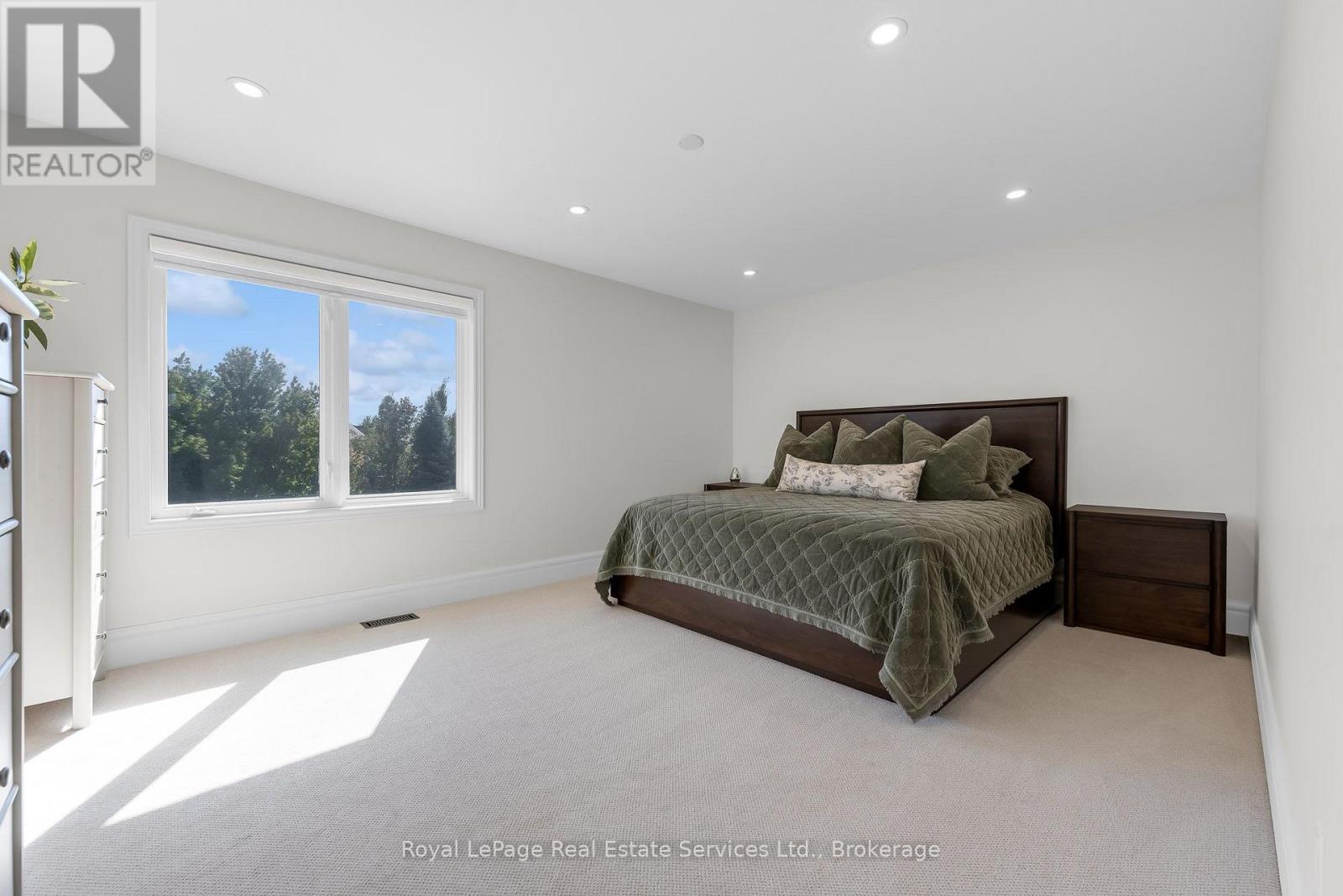 2271 Littondale Lane, Oakville, Ontario  L6M 0A6 - Photo 16 - W13829452