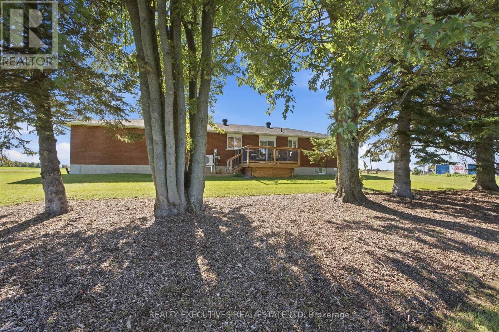 11895 Cloverdale Road, North Dundas, Ontario  K0C 2K0 - Photo 38 - X13829366