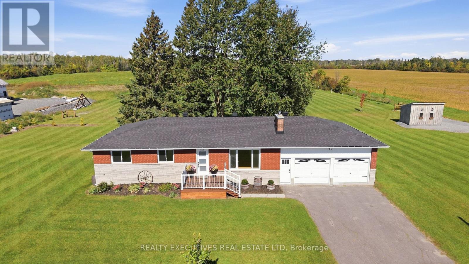 11895 Cloverdale Road, North Dundas, Ontario  K0C 2K0 - Photo 46 - X13829366