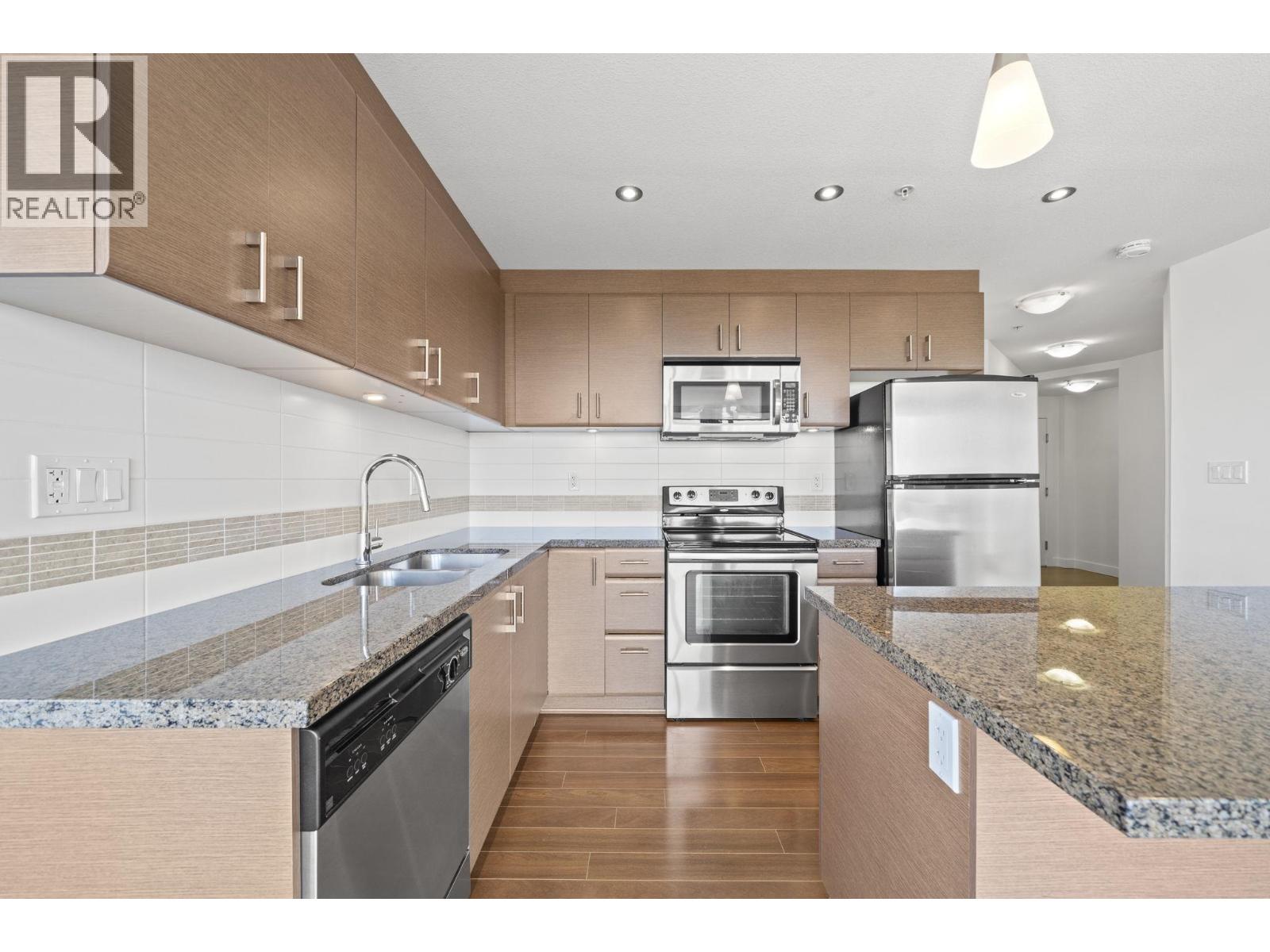 603 12069 Harris Road, Pitt Meadows, British Columbia  V3Y 0C8 - Photo 12 - R3169596