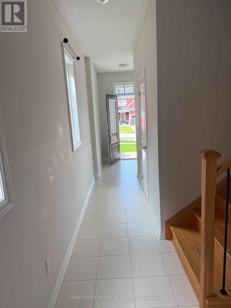 111 Stonebrook Way, Grey Highlands, Ontario  N0C 1H0 - Photo 2 - X13771050
