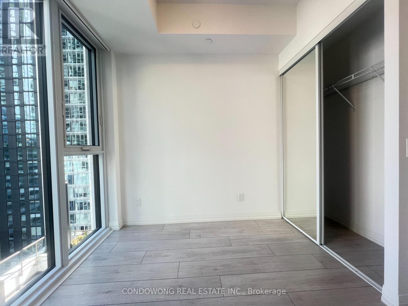 1606 - 400 King Street W, Toronto, Ontario  M5V 0X8 - Photo 7 - C13829374