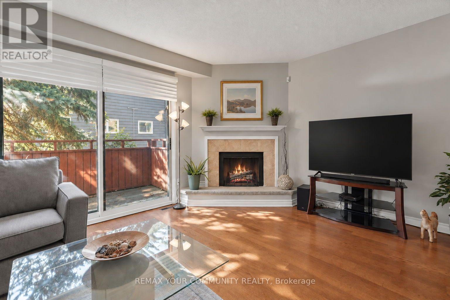 19 Poet's Walkway Way, Toronto, Ontario  M2J 4V2 - Photo 16 - C13829402