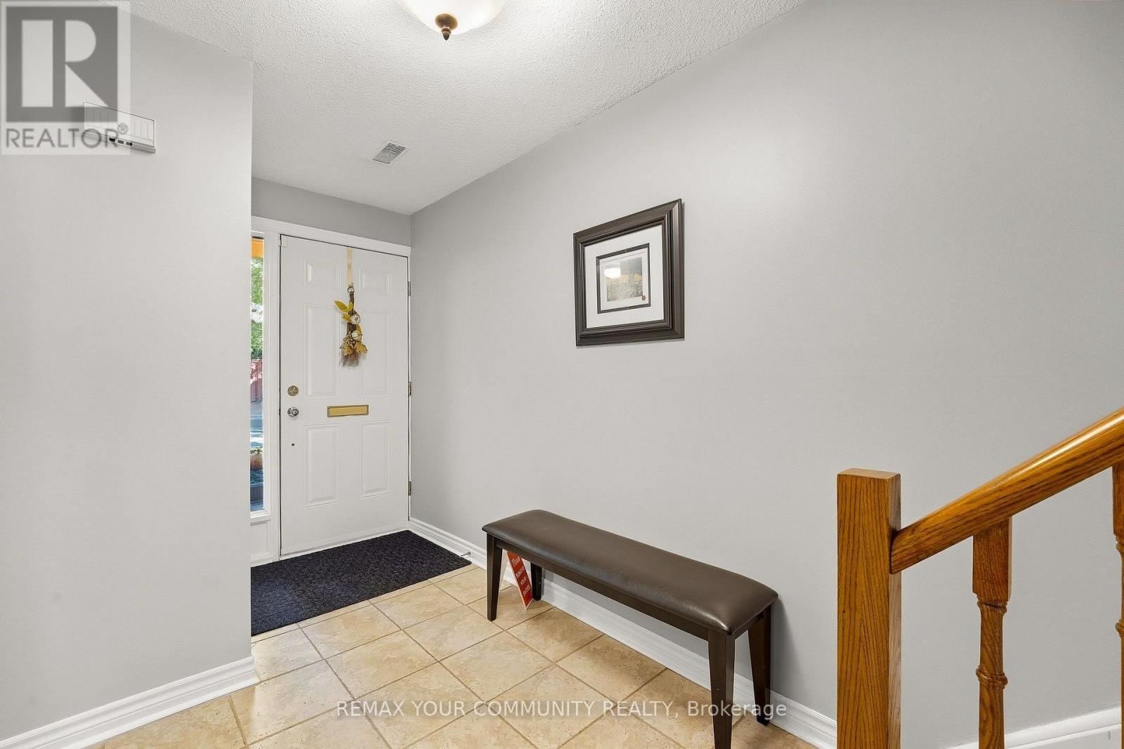 19 Poet's Walkway Way, Toronto, Ontario  M2J 4V2 - Photo 8 - C13829402