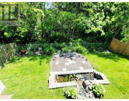 LOWER - 16 MANSFIELD CRESCENT, Whitby, Ontario