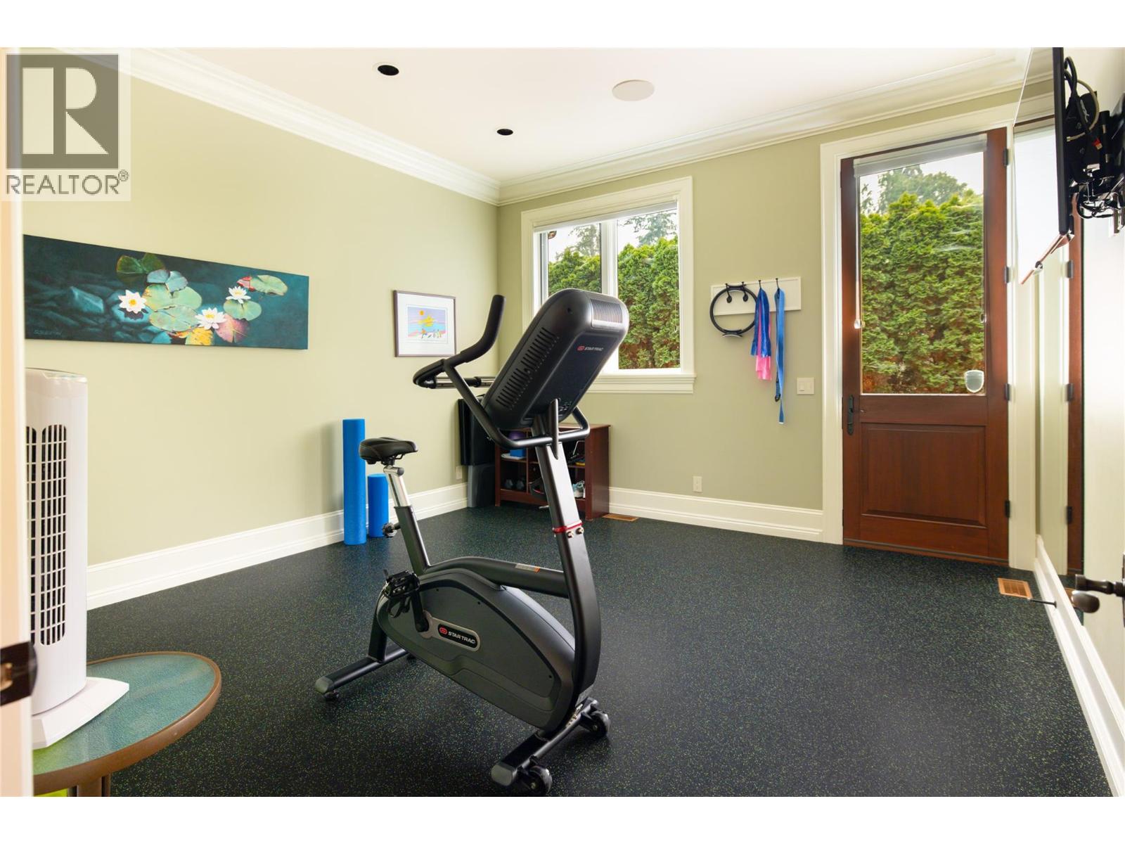 4388 HOBSON Road Kelowna Photo 38