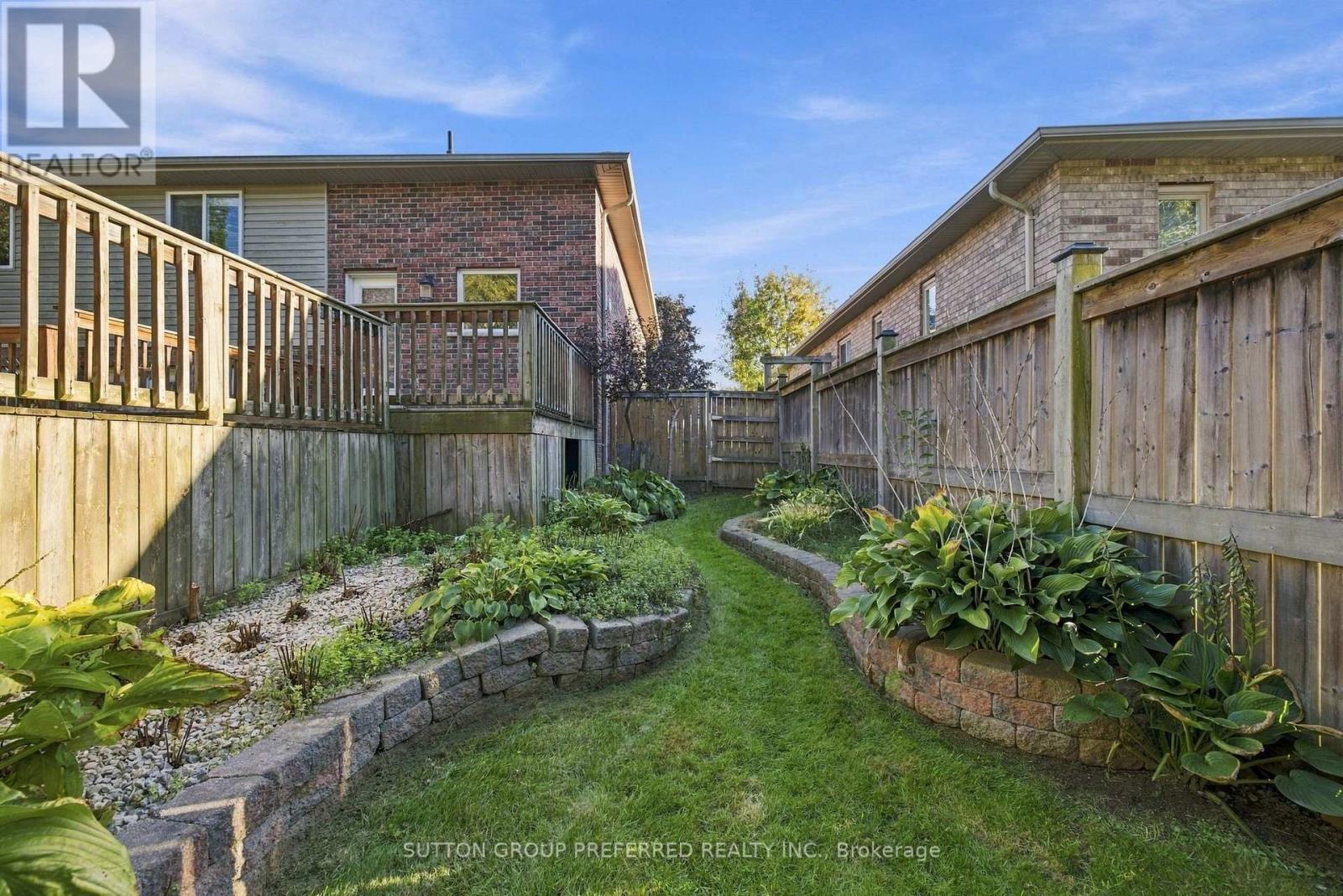 20 Turnberry Drive, Thames Centre, Ontario  N0L 1G3 - Photo 43 - X13827494
