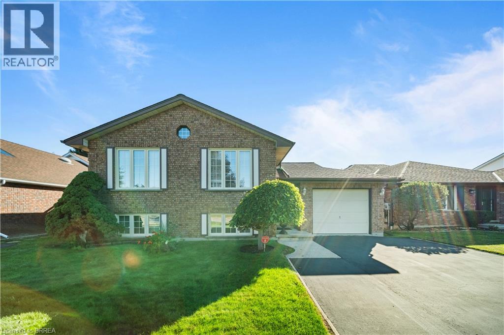 58 OLIVETREE Road, Brantford, Ontario