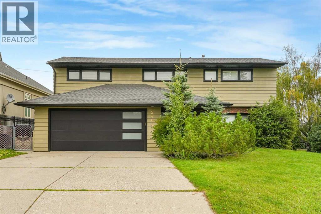2404 Sovereign Crescent Sw, Calgary, Alberta  T3C 3M2 - Photo 1 - A2344942