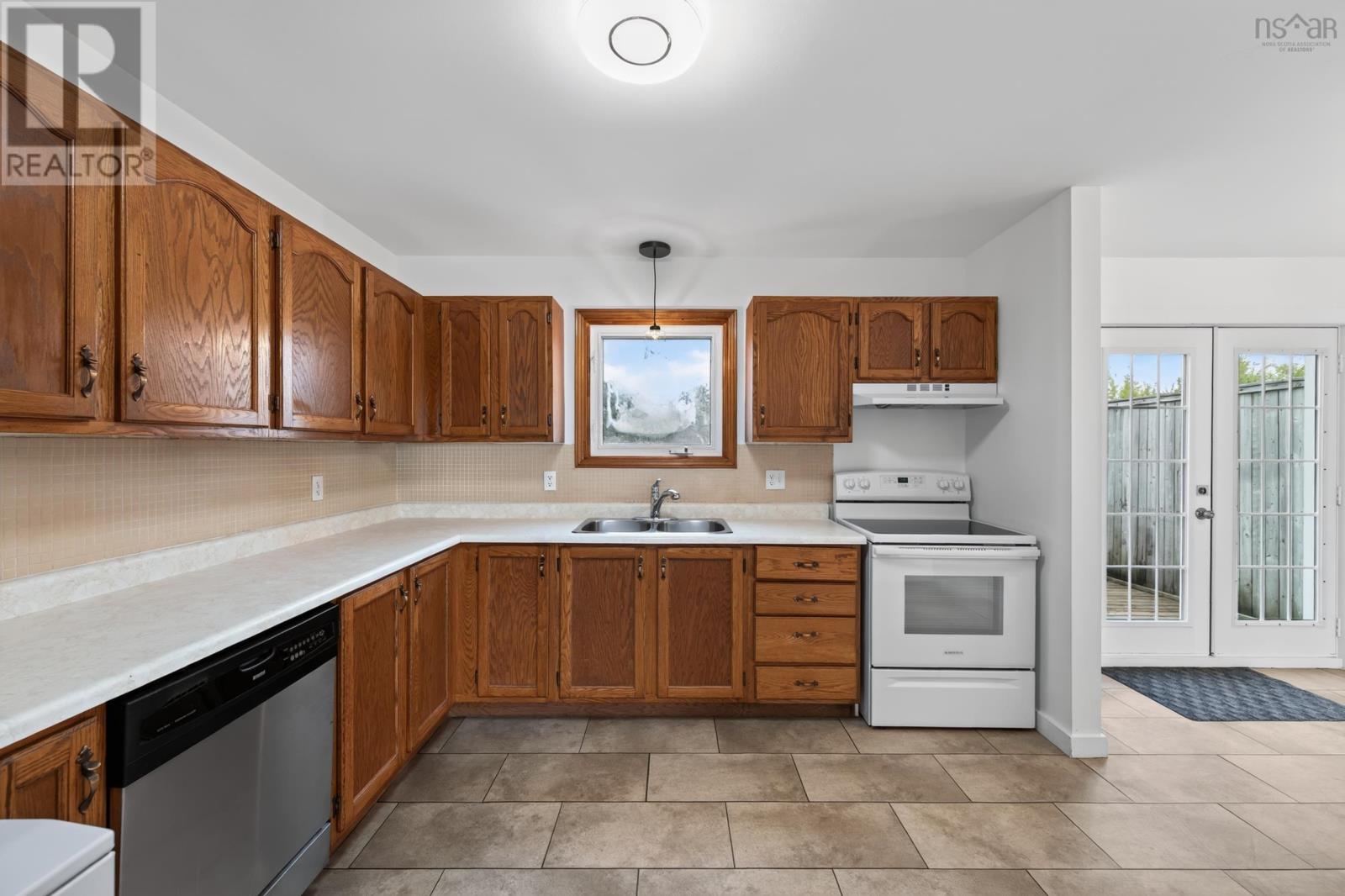 3 Chebucto Circle, Eastern Passage, Nova Scotia  B3E 1G5 - Photo 11 - 202624385
