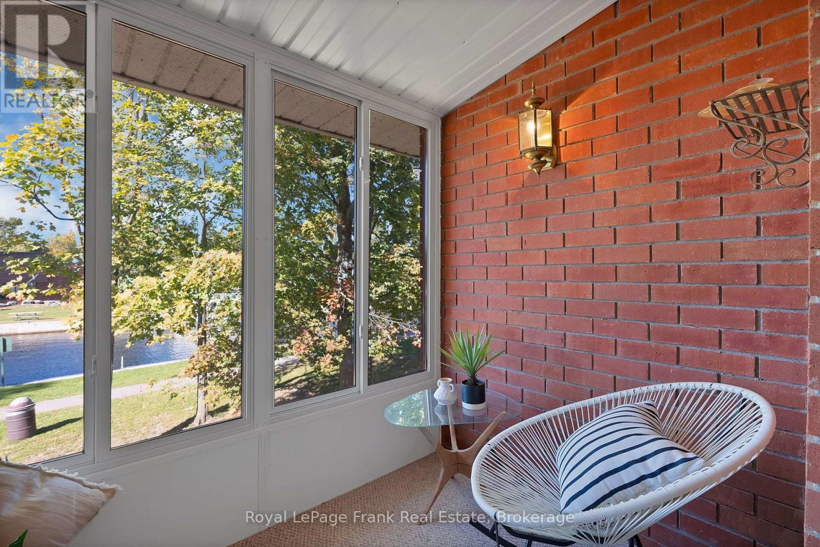 301 - 1 Sherwood Street, Kawartha Lakes, Ontario  K0M 1A0 - Photo 24 - X13829478