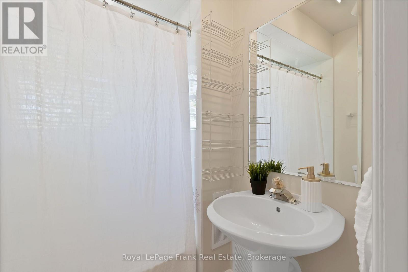 301 - 1 Sherwood Street, Kawartha Lakes, Ontario  K0M 1A0 - Photo 26 - X13829478