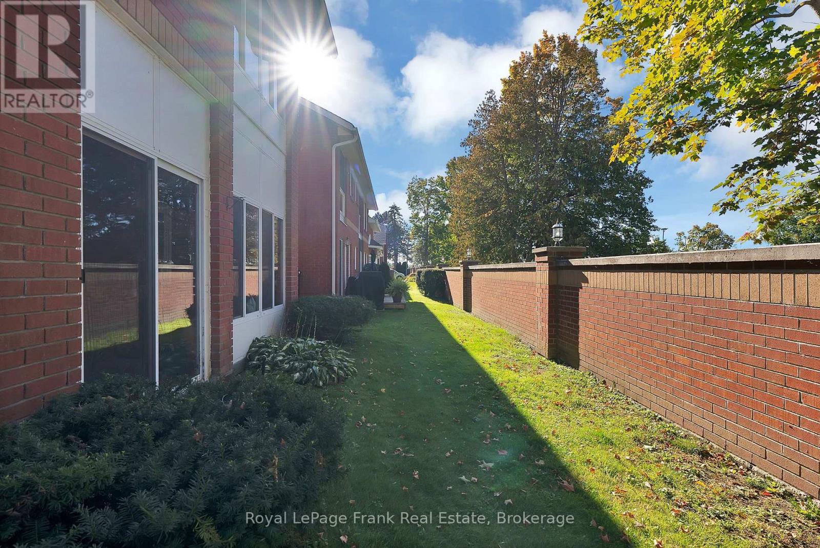 301 - 1 Sherwood Street, Kawartha Lakes, Ontario  K0M 1A0 - Photo 34 - X13829478