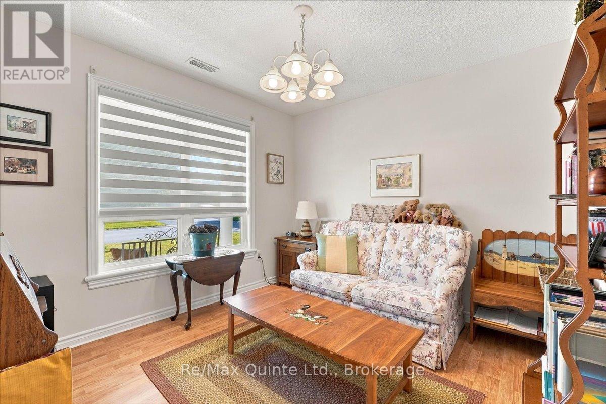 14 - 15 Aldersgate Drive, Belleville, Ontario  K8N 5N1 - Photo 3 - X13829526