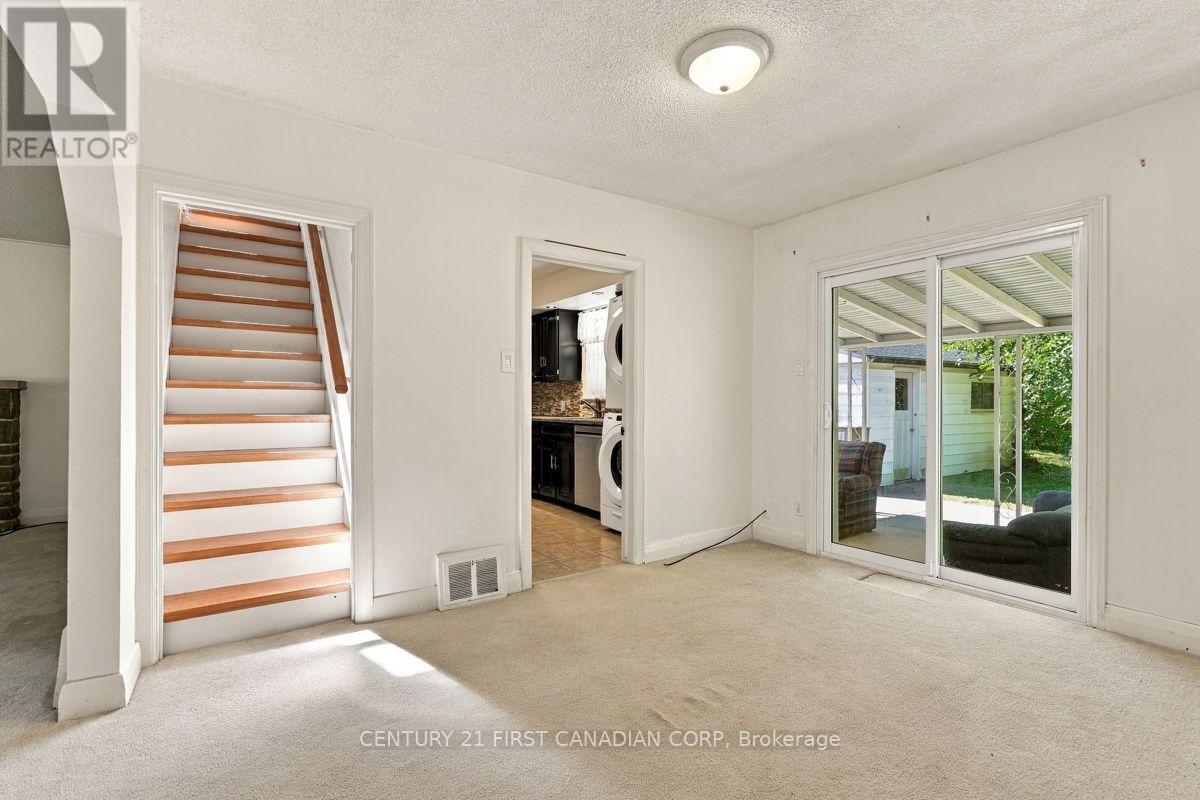 407 Boler Road, London South, Ontario  N6K 2K6 - Photo 14 - X13829640