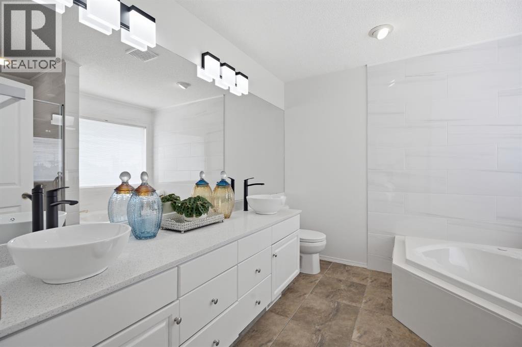 408 Hawkland Place Nw, Calgary, Alberta  T3G 3R6 - Photo 29 - A2341361