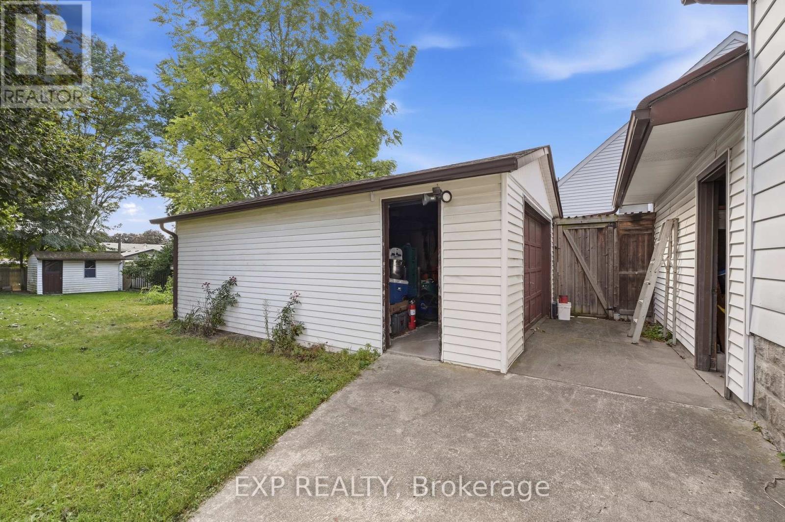6518 Crawford Street, Niagara Falls, Ontario  L2E 5Z2 - Photo 31 - X13829496