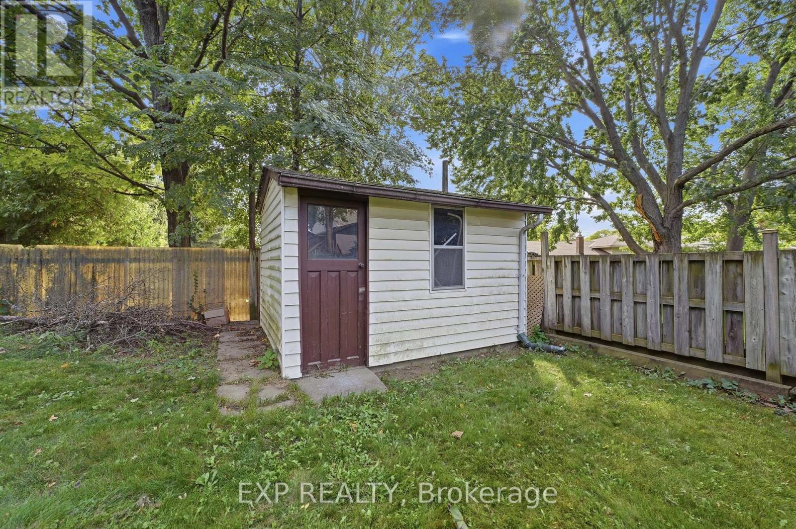 6518 Crawford Street, Niagara Falls, Ontario  L2E 5Z2 - Photo 32 - X13829496