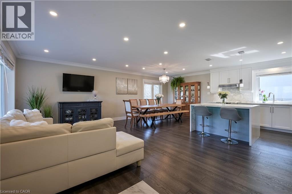 390 Wendall Place, Oakville, Ontario  L6K 2M1 - Photo 15 - 40866679