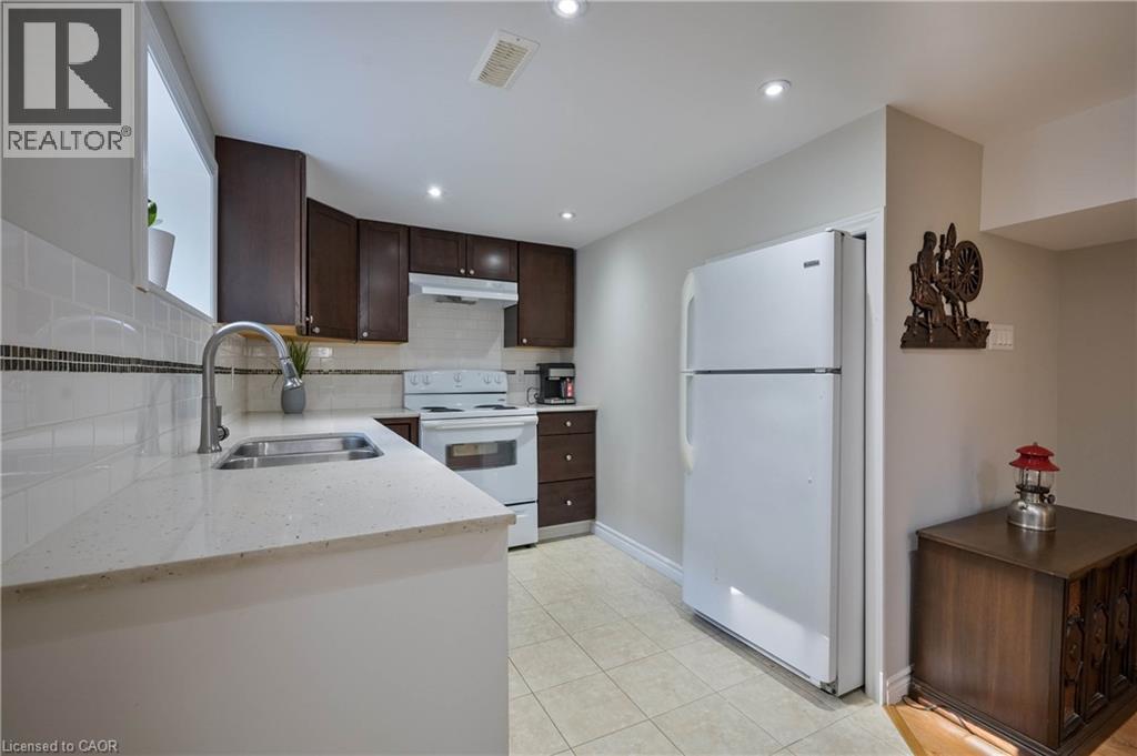 390 Wendall Place, Oakville, Ontario  L6K 2M1 - Photo 28 - 40866679