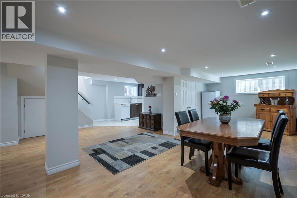 390 Wendall Place, Oakville, Ontario  L6K 2M1 - Photo 30 - 40866679