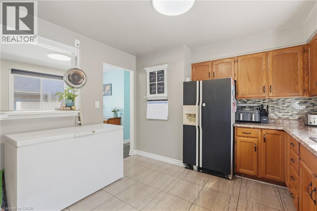 34 Grantham Avenue S, St. Catharines, Ontario  L2P 3B4 - Photo 23 - 40866647