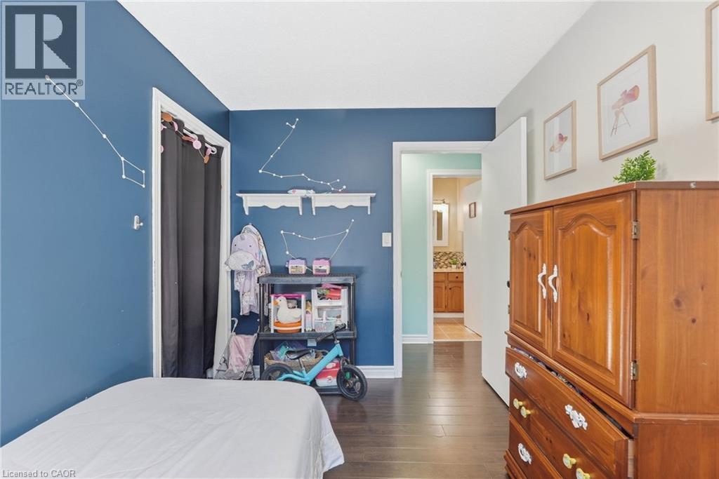 34 Grantham Avenue S, St. Catharines, Ontario  L2P 3B4 - Photo 32 - 40866647