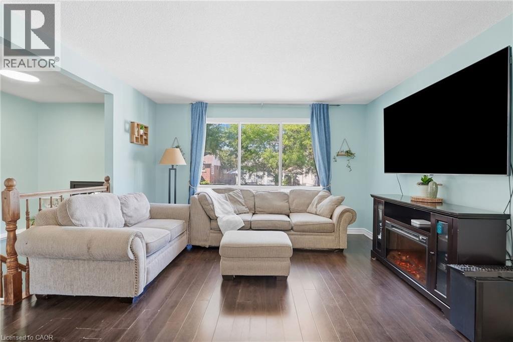 34 Grantham Avenue S, St. Catharines, Ontario  L2P 3B4 - Photo 9 - 40866647